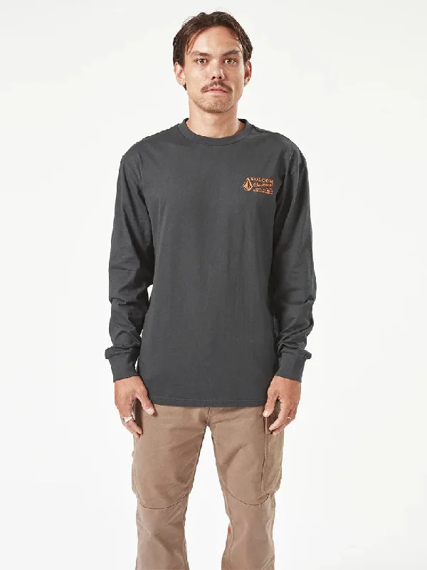 surfboards with lightweight designs for easy handling-Volcom Workwear Union Long Sleeve Tee - Black