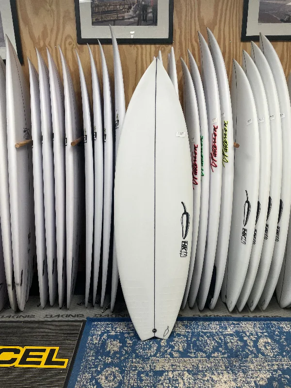 surfboards with enhanced turning precision-Chilli Hot Knife II FCS2-5'7"