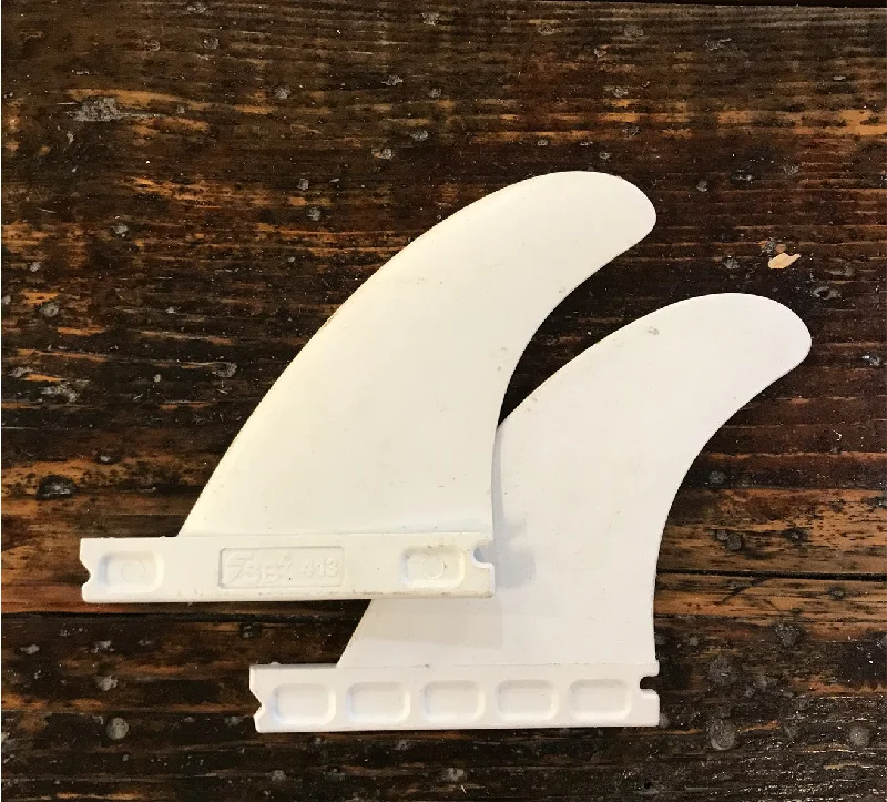 surf fins with enhanced stability-Used Futures 413 side fin set - white