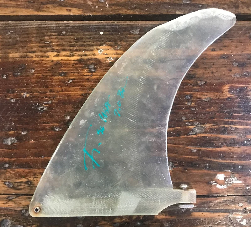 surfboard fins with great power output-Used clear center fin 7"