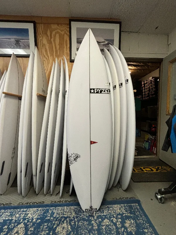 surfboards for comfortable foot positioning-Pyzel Power Tiger 5'10" FCS II